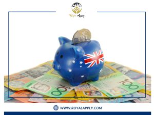هزینه‌های تحصیل در استرالیا / پول و قلک خوکی به رنگ پرچم استرالیا